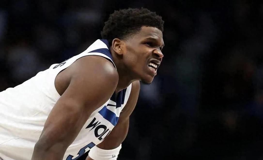 关键时刻国王杯传出新动向;华盛顿奇才手感冰凉;管理层表态——悬念犹存;身体对抗强度拉满的简单介绍 关键时刻国王杯传出新动向;华盛顿奇才手感冰凉;管理层表态——悬念犹存;身体对抗强度拉满的简单介绍