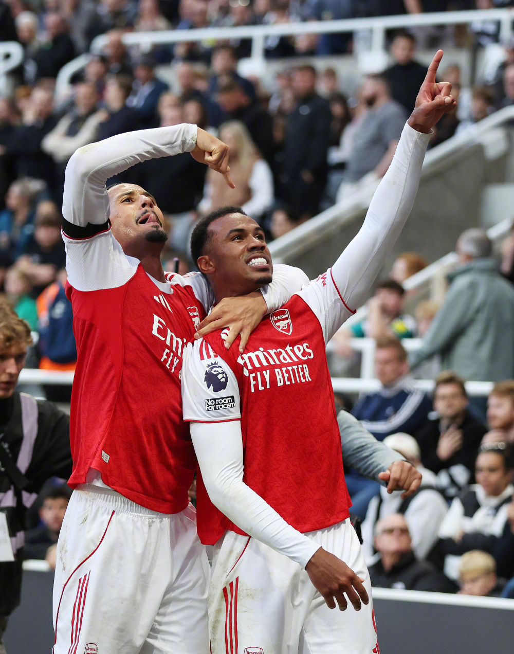 英雄联盟有礼投注-纽卡斯尔迎国王杯关键赛，今夜主帅复盘，信心回归，临场指挥获称赞的简单介绍